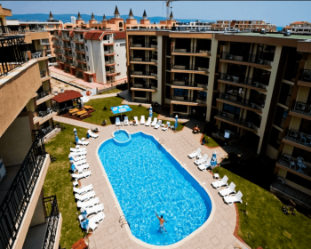 Sea Grace Complex