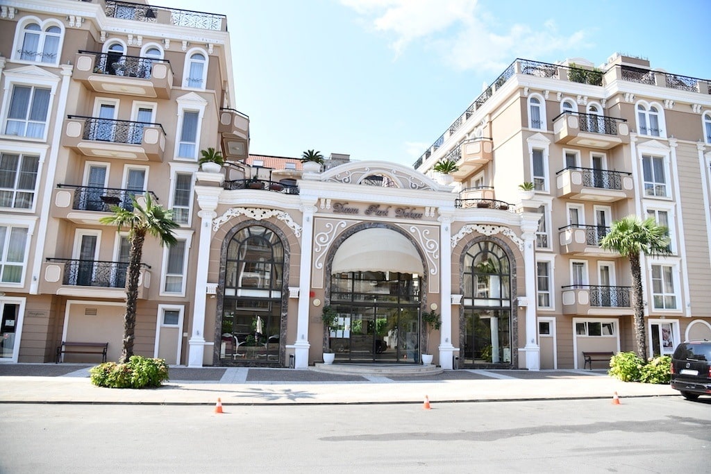 Dawn Park Deluxe in Sunny Beach